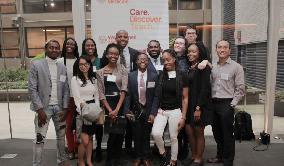 Weill Cornell Medical College's Traveler's Summer Research Fellowship –  great for juniors or seniors applying to med school after May 2024 – Career  & Internship Center