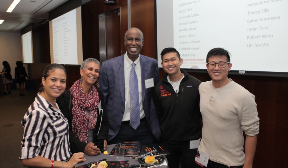 Weill Cornell Medical College's Traveler's Summer Research Fellowship – great for juniors or seniors applying to med school after May 2024 – Career & Internship Center